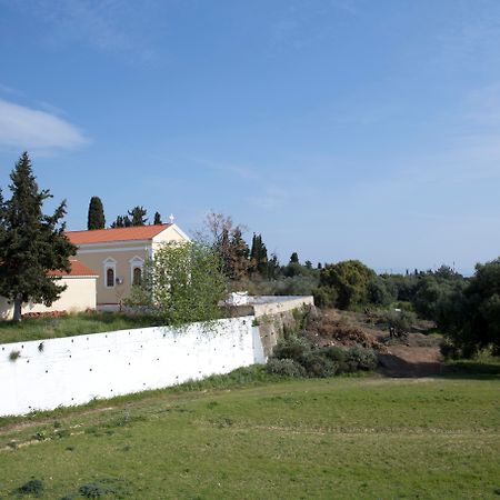 Maggana Residence Миния Экстерьер фото